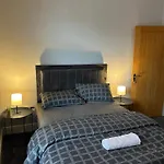Rooms In Stockport Road