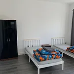 Lovely 2-Bed Apartment In Manchester