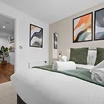One Cambridge Residence By Coqoon