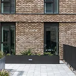 Manchester Terrace Retreat-Cinema & Free Parking