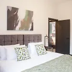New! Stylish & Modern Home With Free Parking! Book Now!