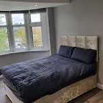 Victoria Avenue East 3 Bedroom House