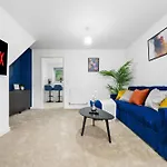 Comfy Stay 6Mins To Coop Live Arena, Etihad Stadium & City Centre With Wifi & Free Private Parking