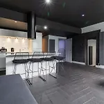 Swan Street Suite Sleeps 23