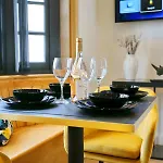 Pass The Keys Beautifully Restored 3 Bed Flat In City Centre