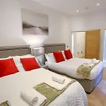 Pass The Keys Beautifully Restored 3 Bed Flat In City Centre
