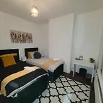 2Bedroomhouse Manchester Sleeps5 Wifi