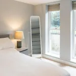 Host & Stay - Burton Road