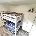 Lux 2 Bed 2 Bath Apartment Coop Arena, City Stadium, Sport City, Picadilly