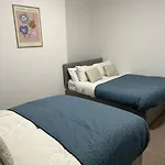 Failsworth Luxury Apartment 2