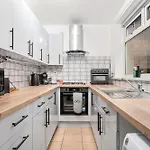 Manchester Serviced Accommodation - The Cosy Quarter