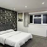 Mizz Place