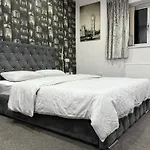 Mizz Place