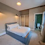 City Centre Manchester Apt By City Superhost