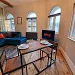 City Centre Manchester Apt By City Superhost