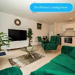 Book The Green Palace By Bluewool Properties!