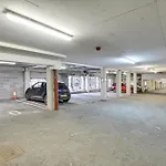 New Stylish City Apartment Free Parking Sleeps 5 Or 6