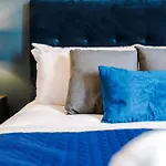 Hilltop Serviced Apartments - Ancoats