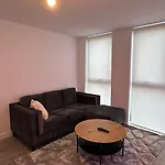 Moe\'S Comfy Haven