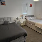 Elsham Gardens Rooms - Shared Facilities