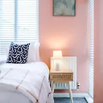 Three Bedroom House By Brookland Stays Serviced Accommodation Short Lets Leeds With Free Wifi