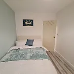 Spacious 3-Bedroom Home - Perfect For Families And Groups
