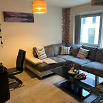 Spacious 2-Bed Flat Next To Piccadilly Station, Mcr