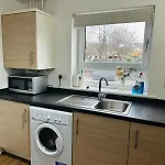Modern & Private 2Br Apartment