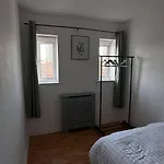 Apartmentsleeps6-Parking-Familyfriendly-Citystay