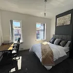 Modern Cozy Room 1