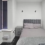 Beresford Co-Living - Private Room Self-Cater