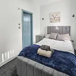 Beresford Co-Living - Private Room Self-Cater