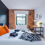 Converted Mill, Stylish Apartment In Castlefield