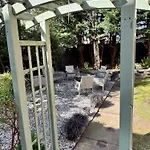 Three Bedroom House In Manchester