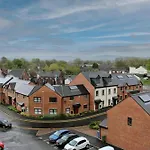 Manchester Escape - Private Room & Bathroom Near Etihad And Coop Arena - Free Secure Parking