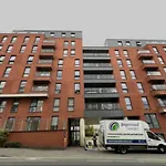 Cozy Room With Private Bathroom Close To City Centre In Shared Apartment
