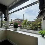 Spacious House Close To Central Manchester With Free Parking