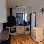 Double-Bedroom In The Heart Of Harpurhey Manchester Perfect For Short Stays