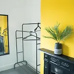 Cozy Manchester Retreat With 2 Bedrooms