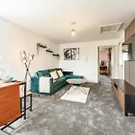1-Bed Flat Near Coop Live Arena & Etihad Stadium