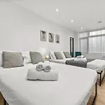 Heart Of The City Centre - Serviced Apartments