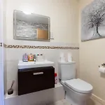 Five Star Rated Condo