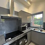 Moorfields Villas