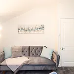 Benoit Apartments