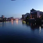 Quay Apartments