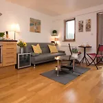 Diamond - Parkers Apartments