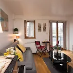 Diamond - Parkers Apartments