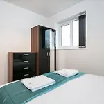 Bluestone Apartments - Riverside