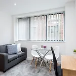 Central Manchester New Studio Apartment