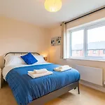 Wenlock Way House, Luxury Serviced Accommodation